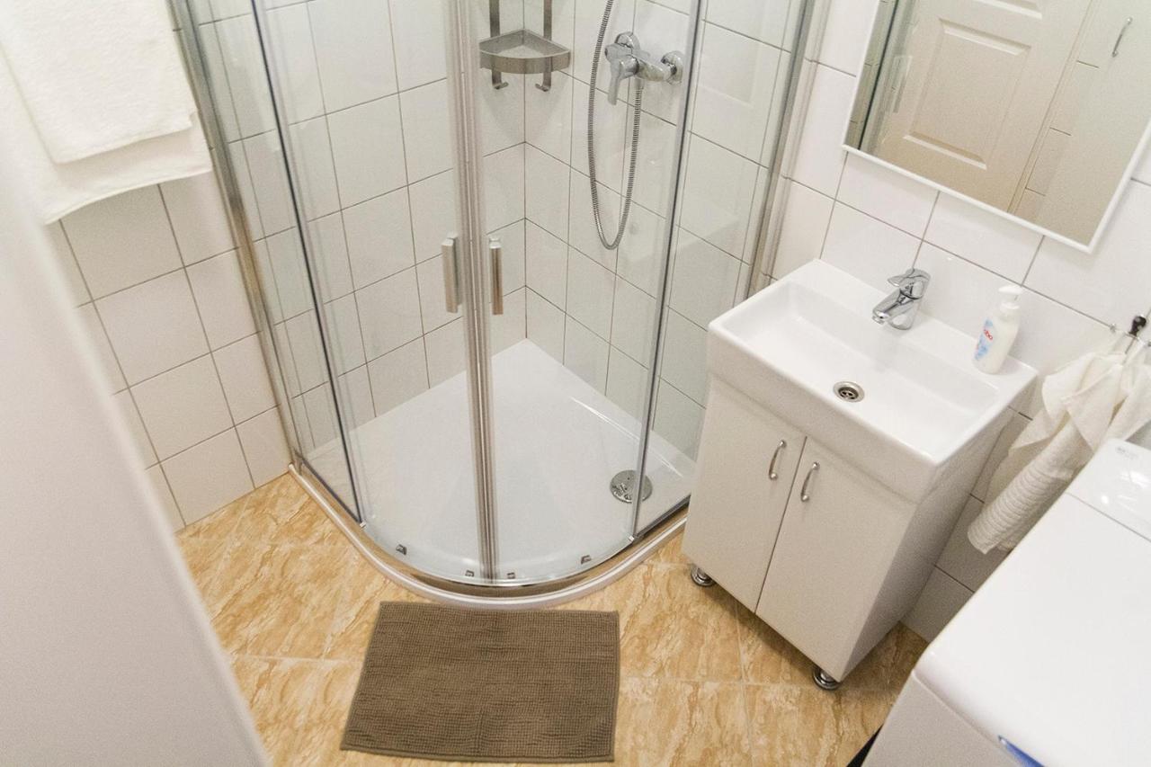 Authentic Akacfa Apartment Budapest Exteriör bild